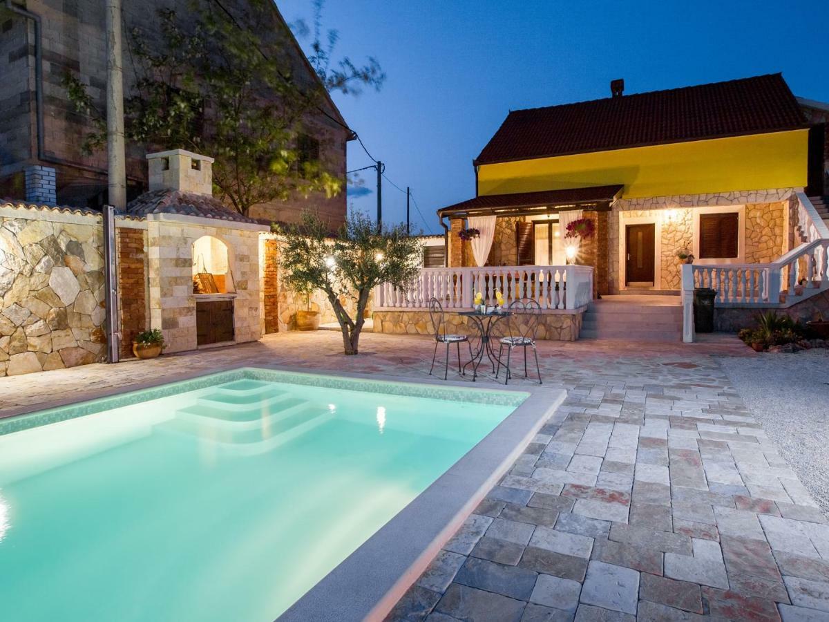 Holiday Home Iva With Pool Сукошан Экстерьер фото
