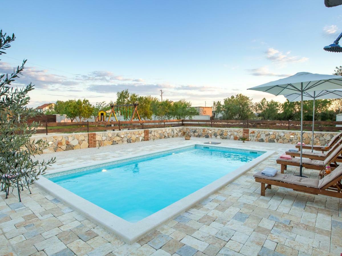 Holiday Home Iva With Pool Сукошан Экстерьер фото